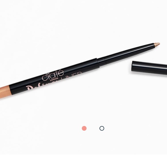 Definer Liner in Starburst - Picture 2 of 2